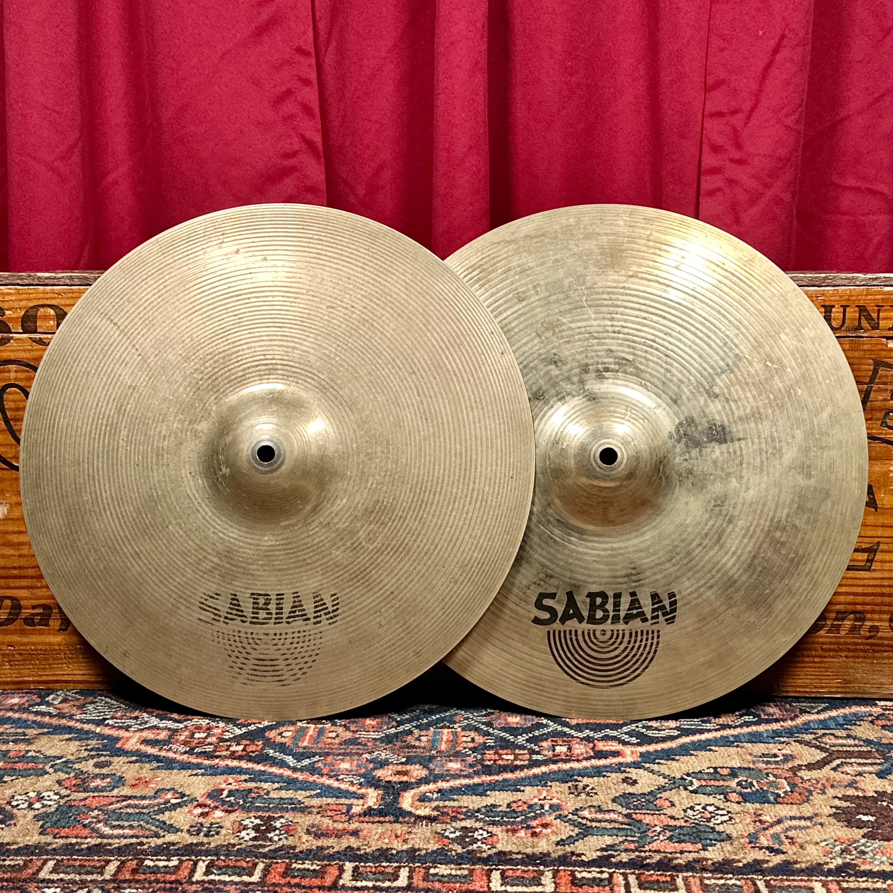 15" Sabian AA Medium Hi-Hat Cymbal Pair 1220g/1460g *Video*