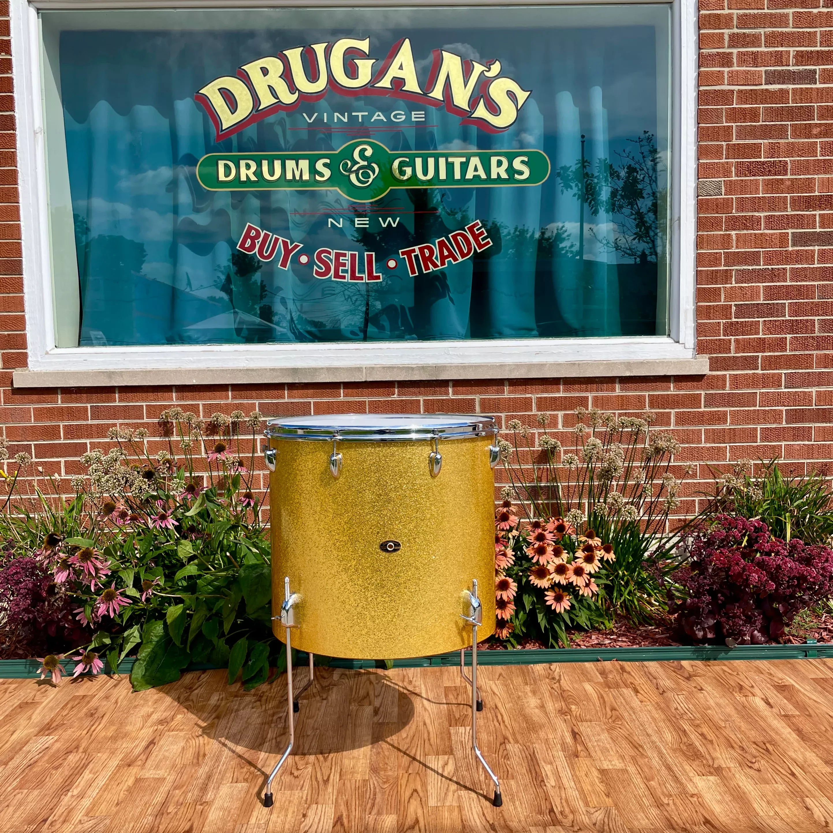 1960s-slingerland-18x20-concert-floor-tom-gold-sparkle 1960s Slingerland 18x20 Concert Floor Tom Gold Sparkle