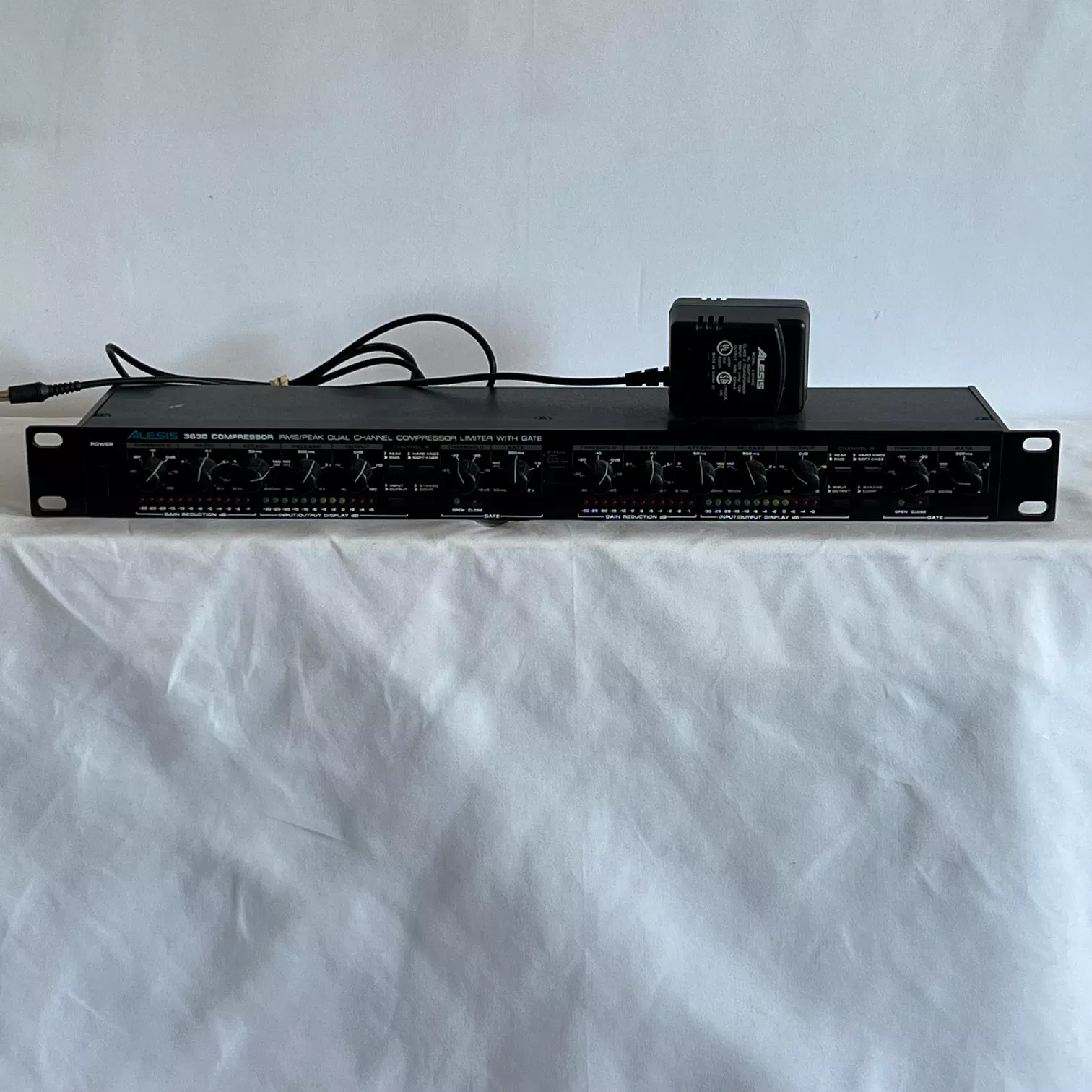 alesis-3630-dual-channel-compressor-used Alesis 3630 Dual Channel Compressor - USED
