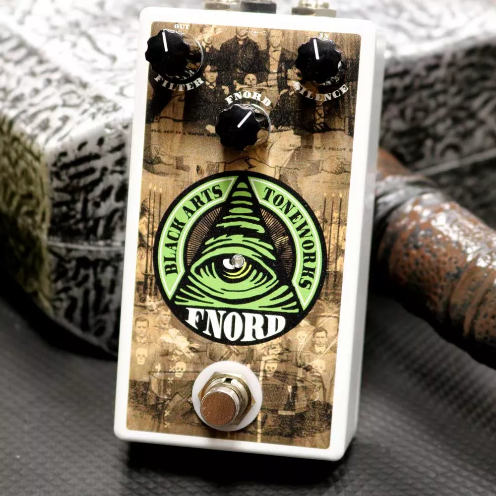 black-arts-toneworks-fnord-octaver-fuzz-pedal Black Arts Toneworks FNORD Octaver Fuzz Pedal