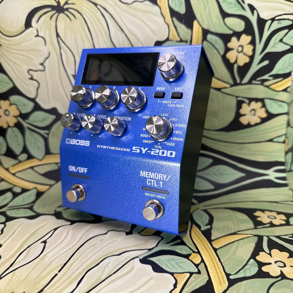 boss-sy-200-synthesizer Boss SY-200 Synthesizer