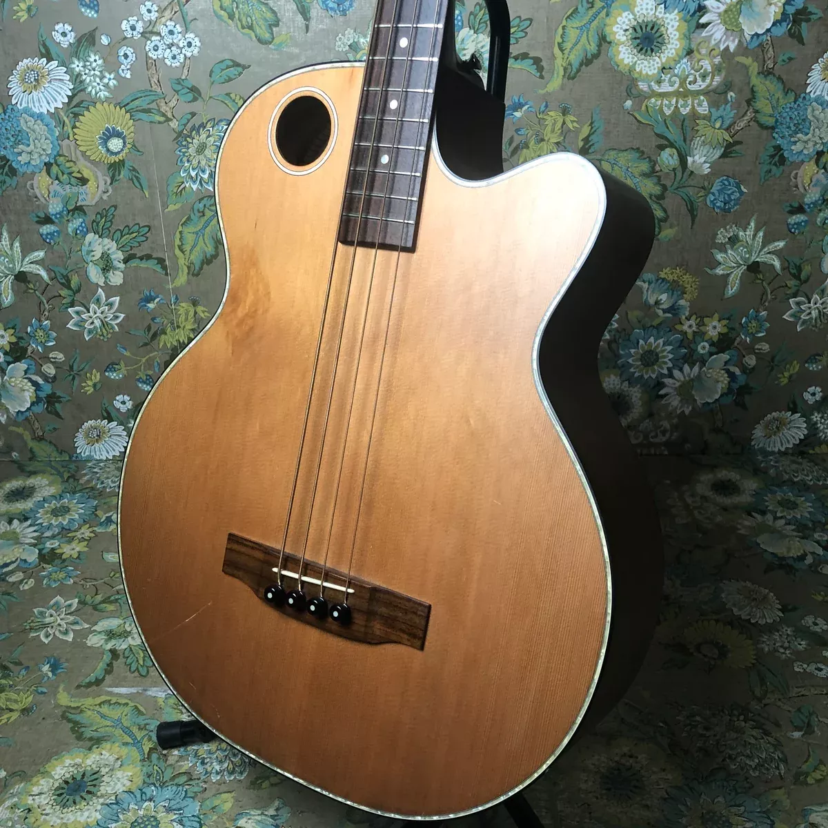 Boulder Creek EBR3-N4 Acoustic-Electric 4-String Bass