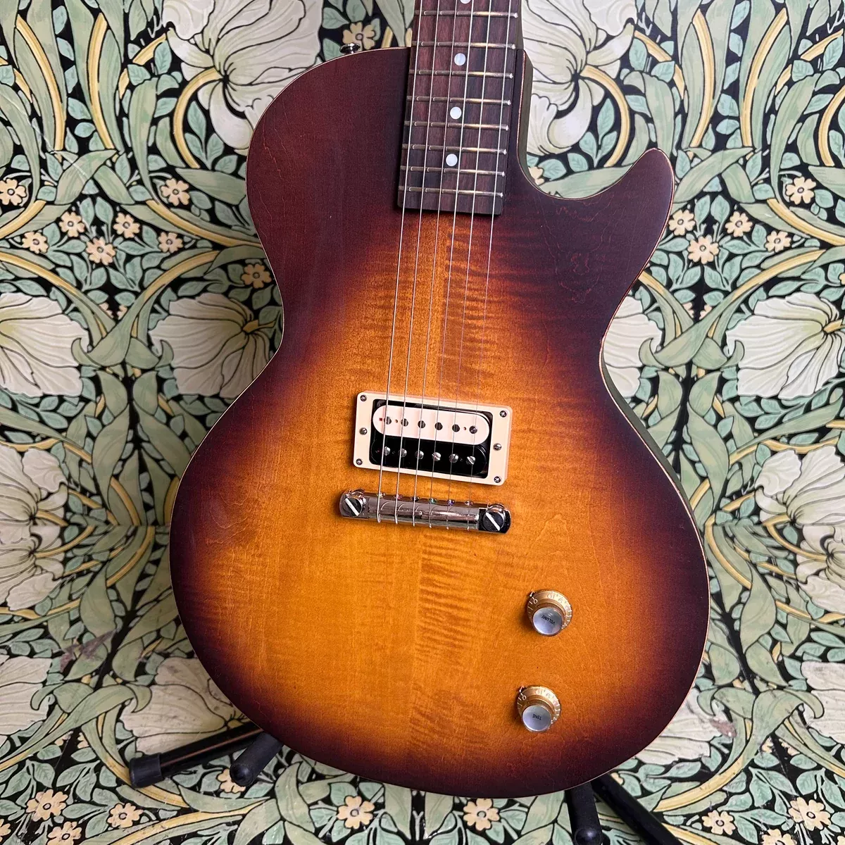 corsa-little-dog-tobacco-burst Corsa Little Dog Tobacco Burst