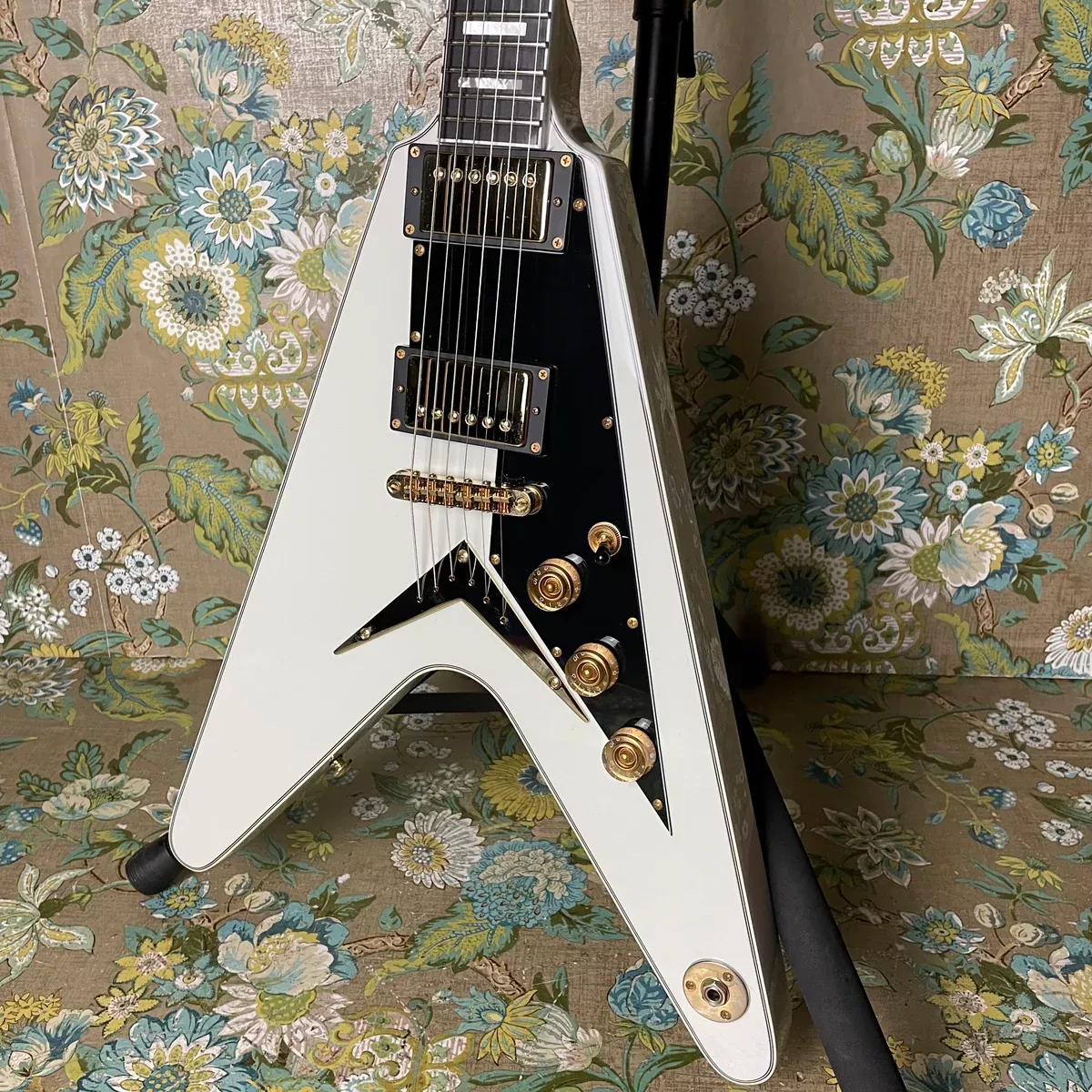dean-christian-martucci-v-vintage-white Dean Christian Martucci V Vintage White