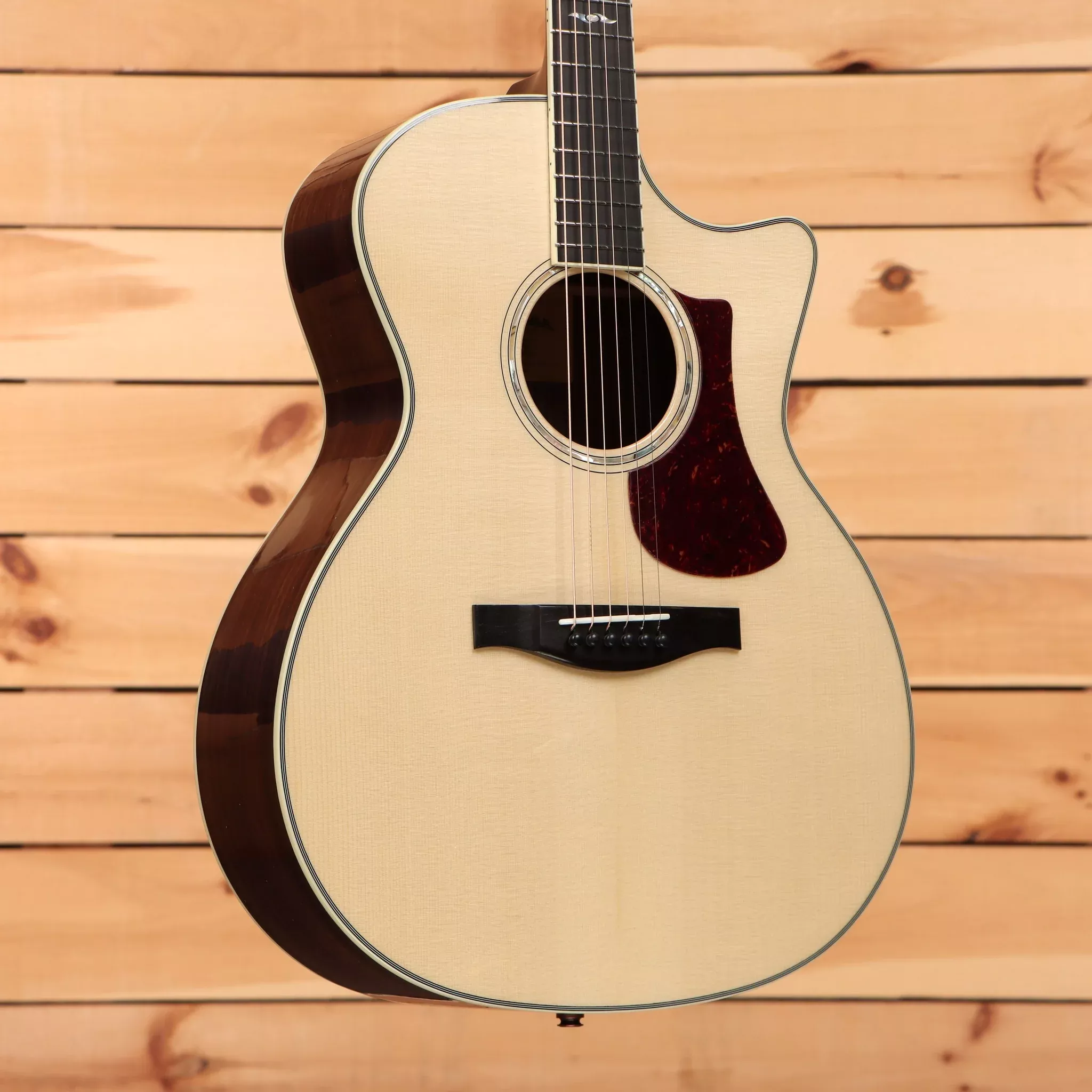Eastman AC422CE - Natural