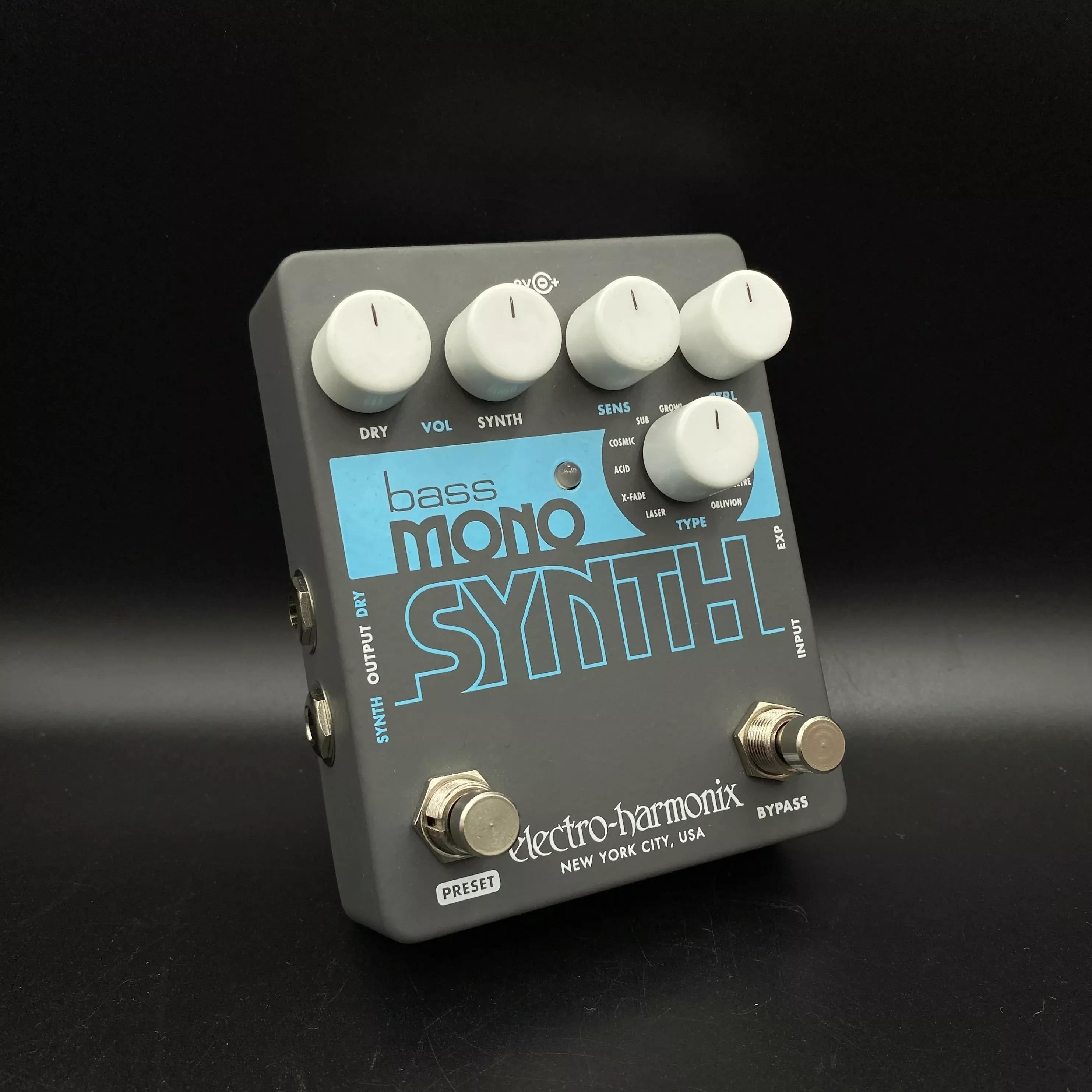 electro-harmonix-bass-mono-synth Electro-Harmonix Bass Mono Synth