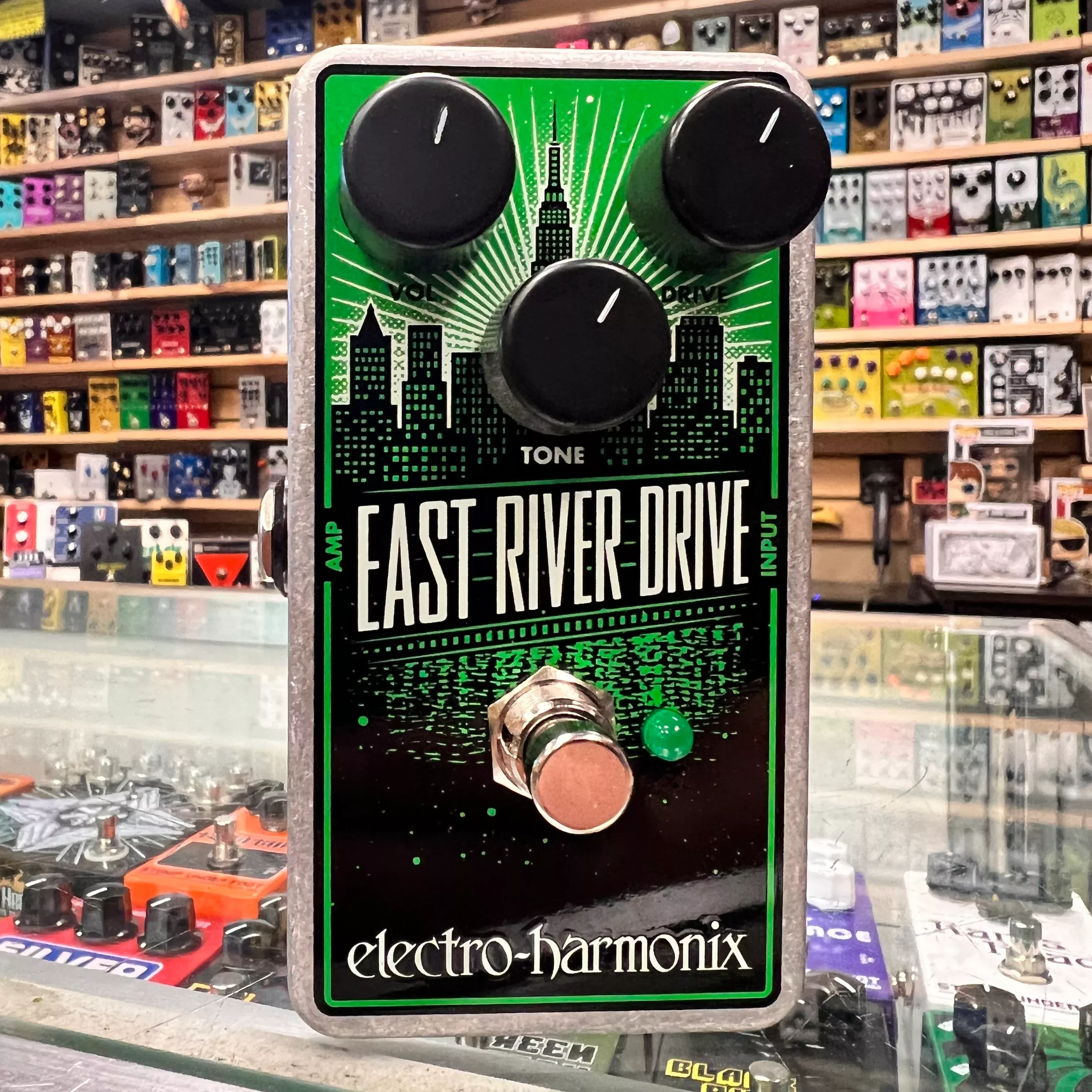 electro-harmonix-east-river-drive-overdrive-pedal Electro-Harmonix East River Drive Overdrive Pedal
