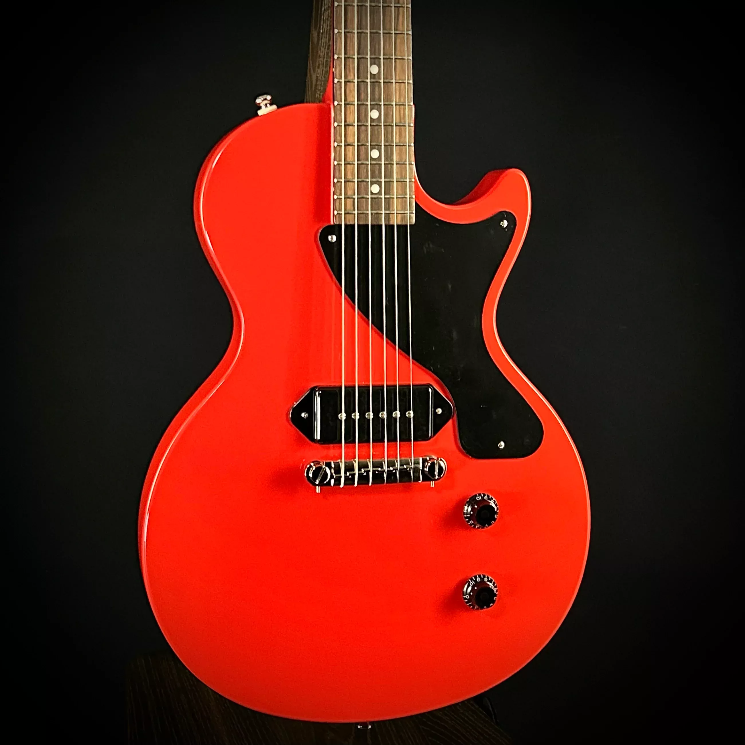 epiphone-billie-joe-armstrong-limited-edition-les-paul-junior Epiphone Billie Joe Armstrong Limited Edition Les Paul Junior