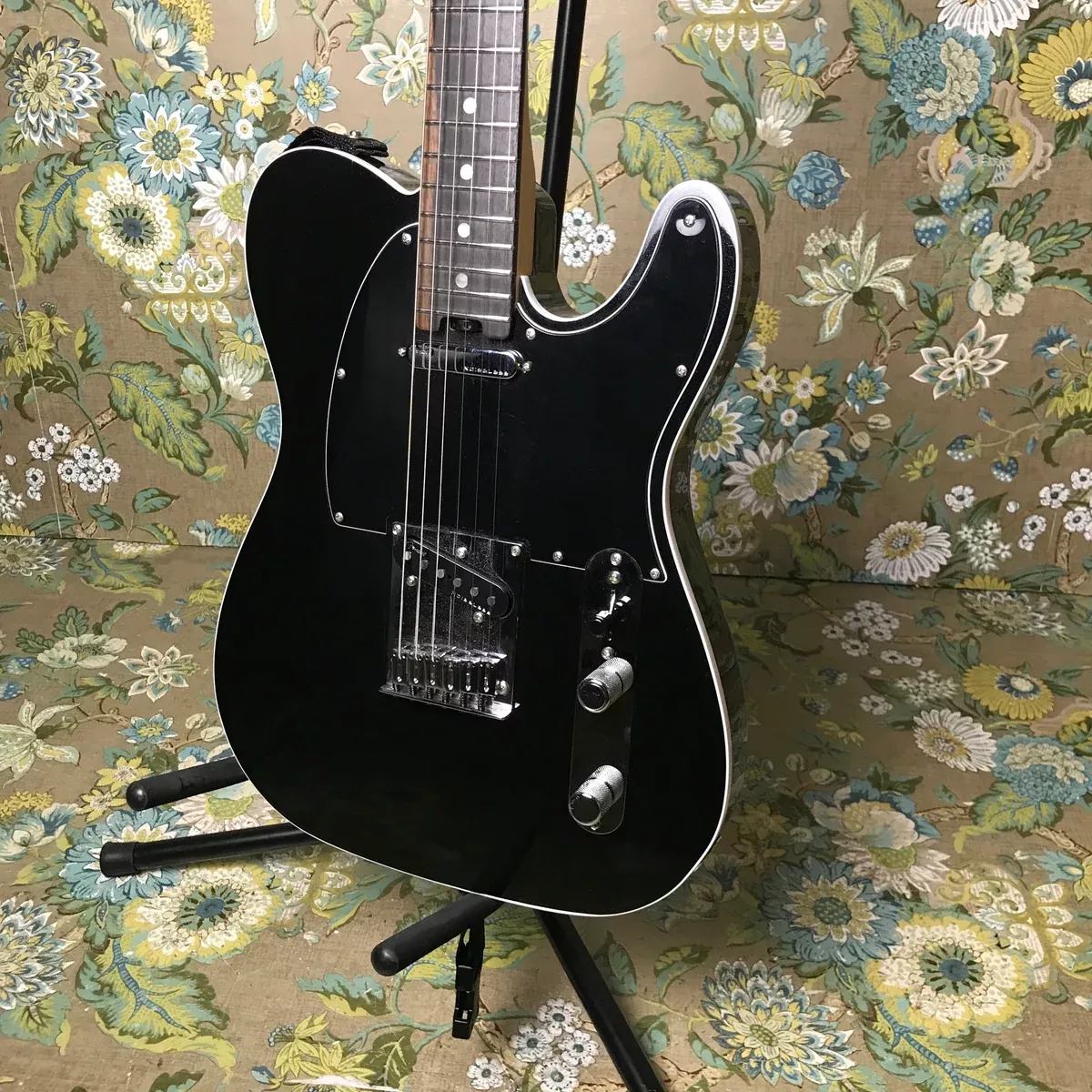 fender-american-elite-telecaster-mystic-black-2017-w-ohsc Fender American Elite Telecaster Mystic Black 2017 w/OHSC