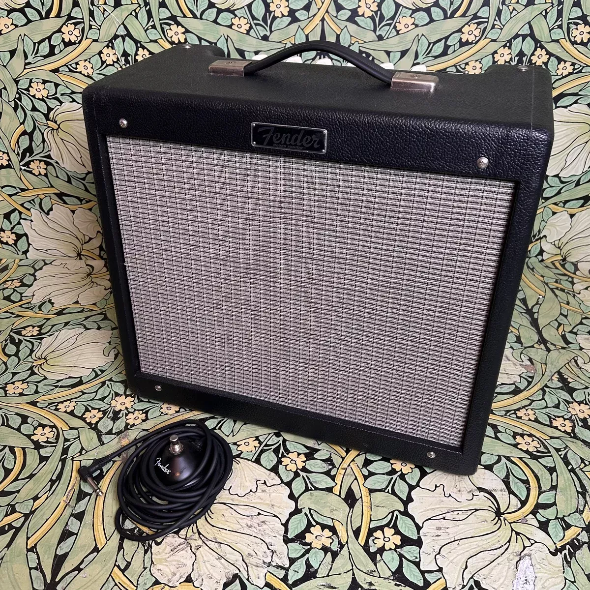 fender-blues-junior-iv-15-watt-combo-amp Fender Blues Junior IV 15 watt Combo Amp
