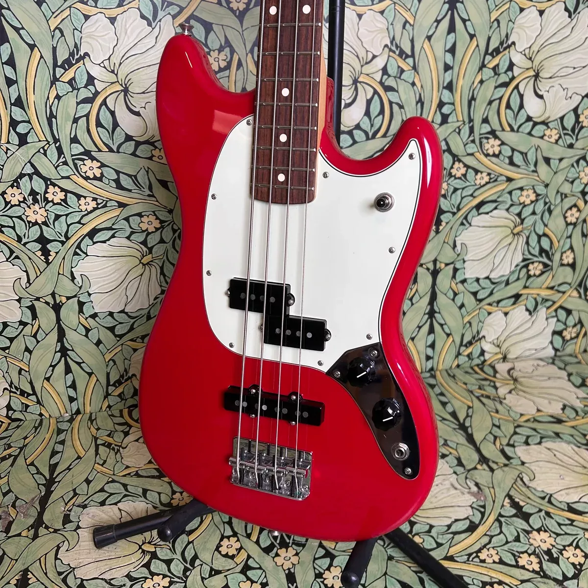 Fender Mustang PJ MIM 2017