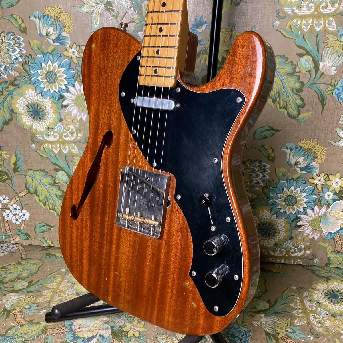 Fender TN-69 / TN-70 Thinline Telecaster Reissue MIJ