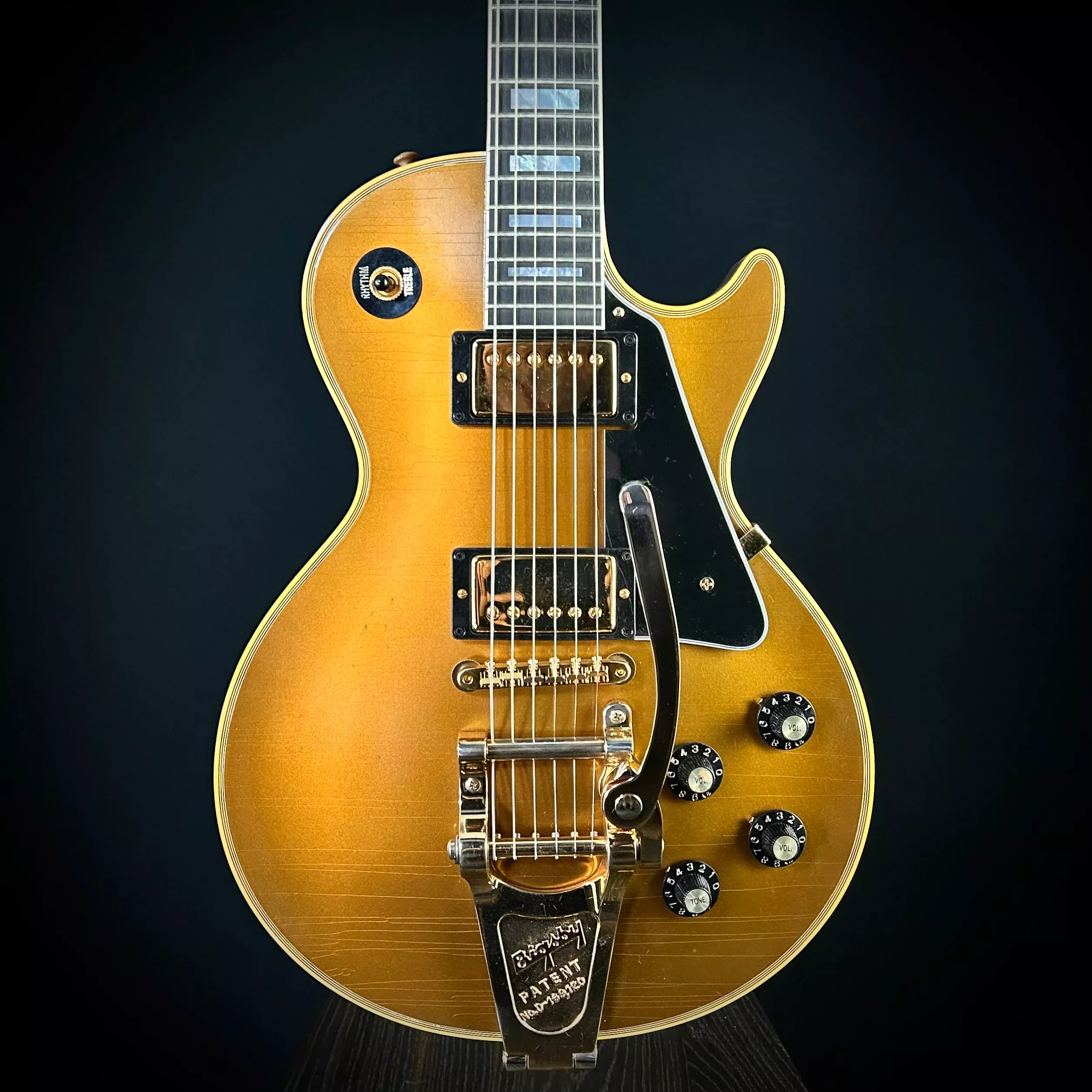 gibson-68-les-paul-custom-double-gold-bigsby-murphy-lab Gibson ‘68 Les Paul Custom Double Gold Bigsby | Murphy Lab
