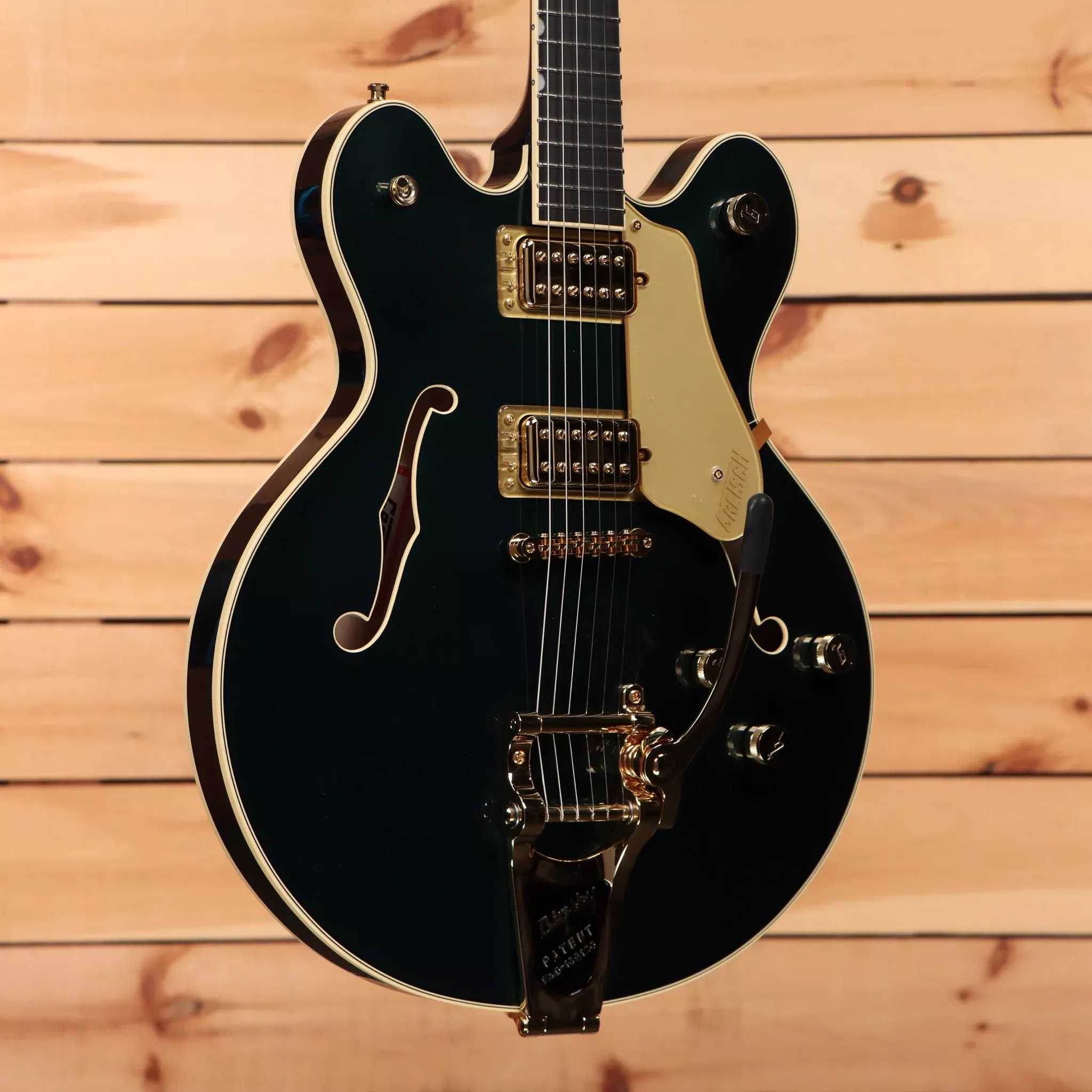 gretsch-broadkaster-lx-center-block-with-string-thru-bigsby-cadillac-green Gretsch Broadkaster LX Center Block With String-Thru Bigsby - Cadillac Green