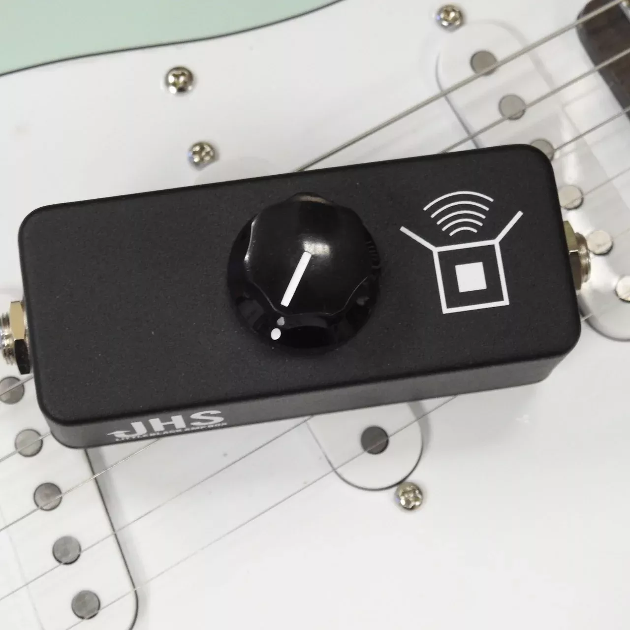 jhs-pedals-little-black-amp-box JHS Pedals Little Black Amp Box
