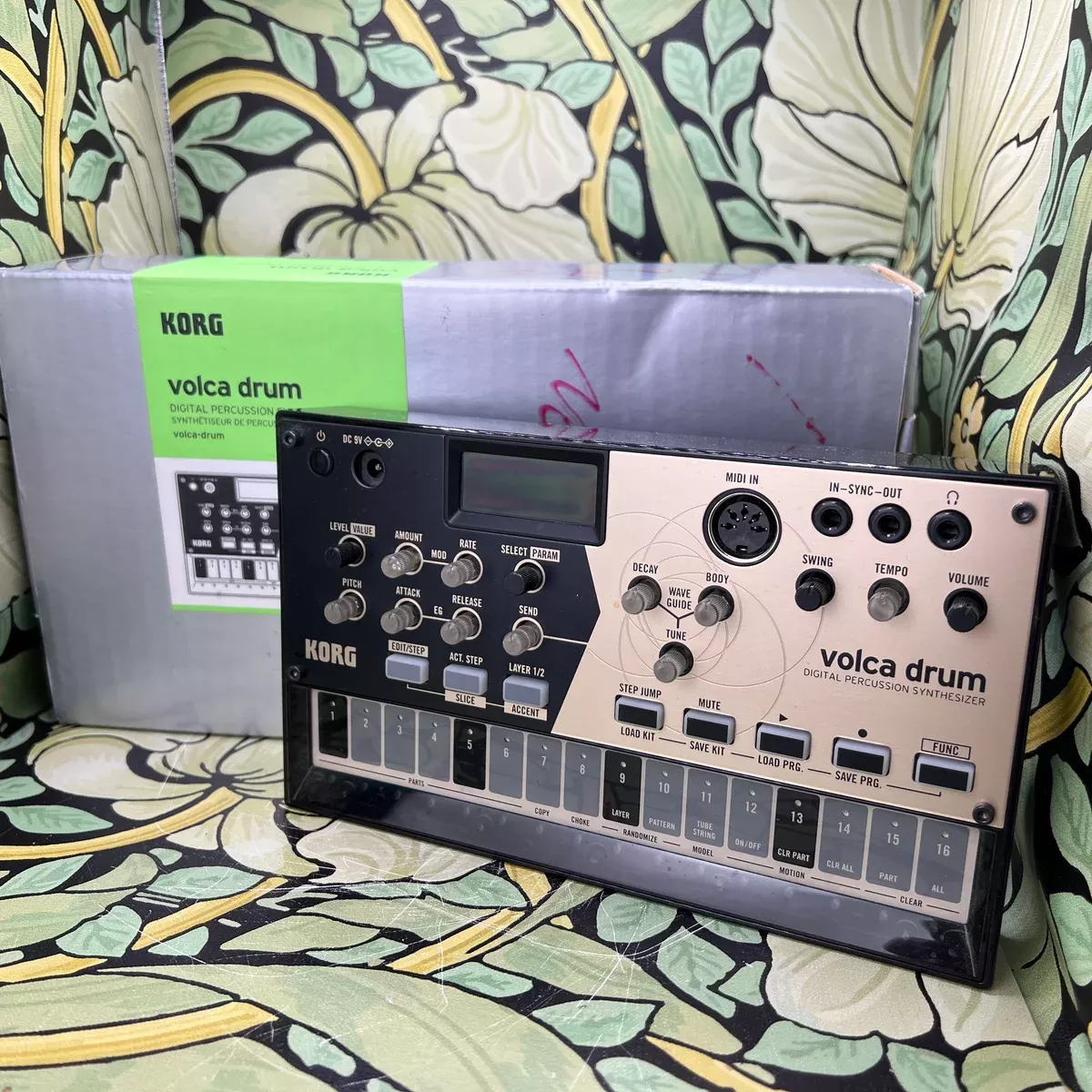 korg-volca-drum Korg Volca Drum