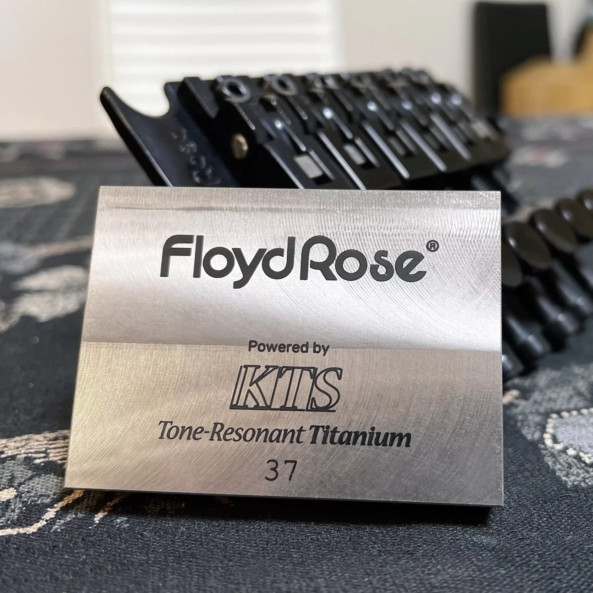 kts-x-floyd-rose-titanium-sustain-block KTS x Floyd Rose Titanium Sustain Block