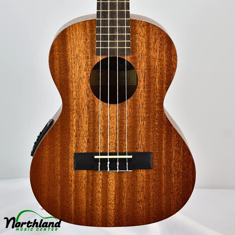 Makala Classic Tenor Ukulele w/ EQ
