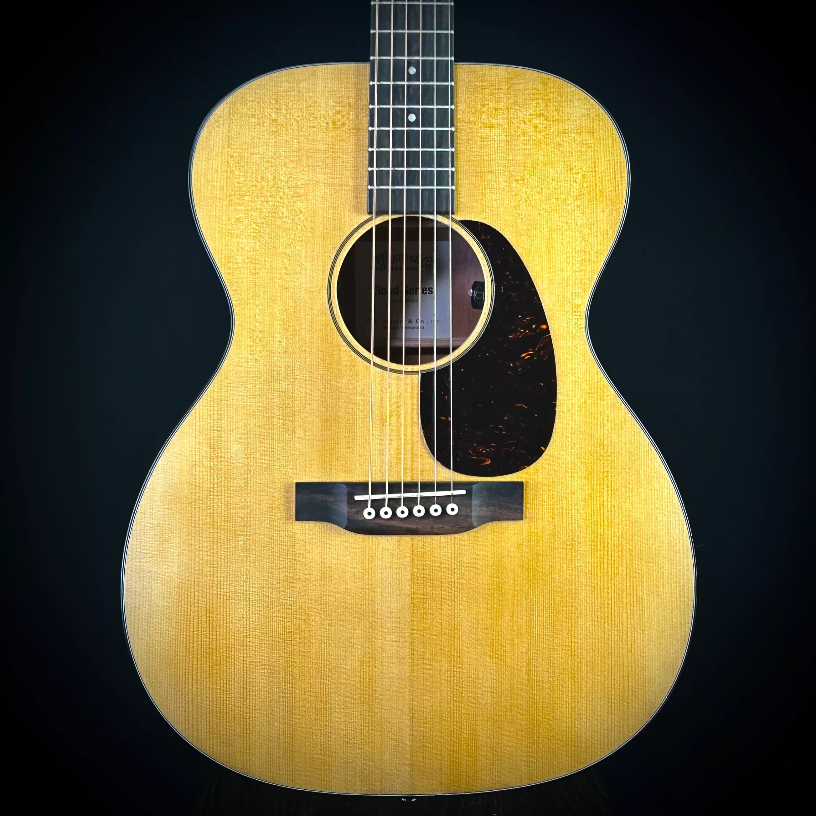 martin-000-10e-retro Martin 000-10E Retro