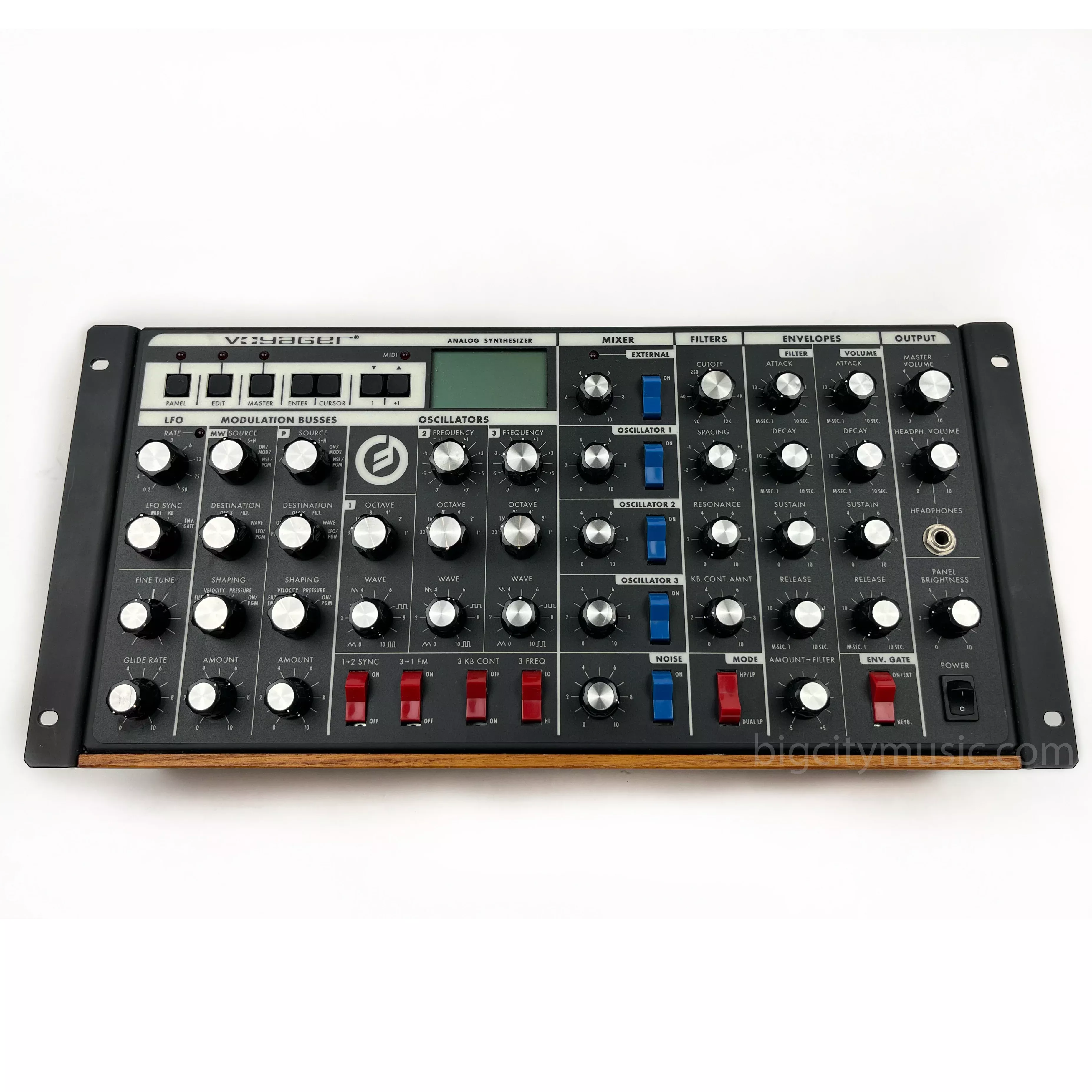 moog-minimoog-voyager-rme-mint-condition Moog Minimoog Voyager RME, mint condition