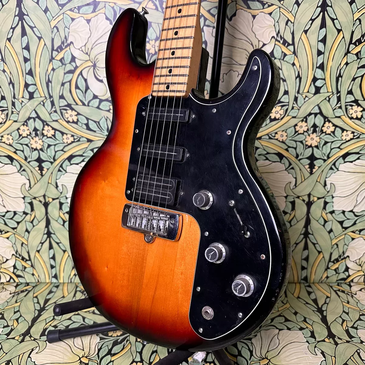 peavey-t-27-sunburst-1982 Peavey T-27 Sunburst 1982