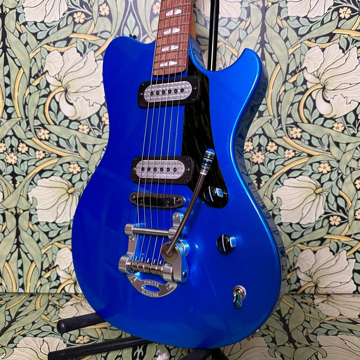 powers-electric-guitars-type Powers Electric Guitars A-Type