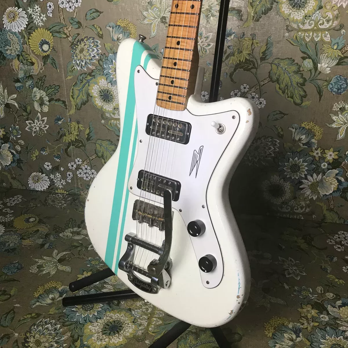 revelator-supertone-w-bigsby Revelator SuperTone w/Bigsby