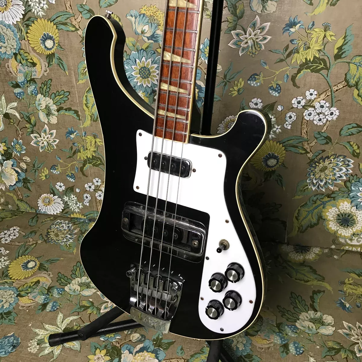 Rickenbacker 4001 Jetglo 1976