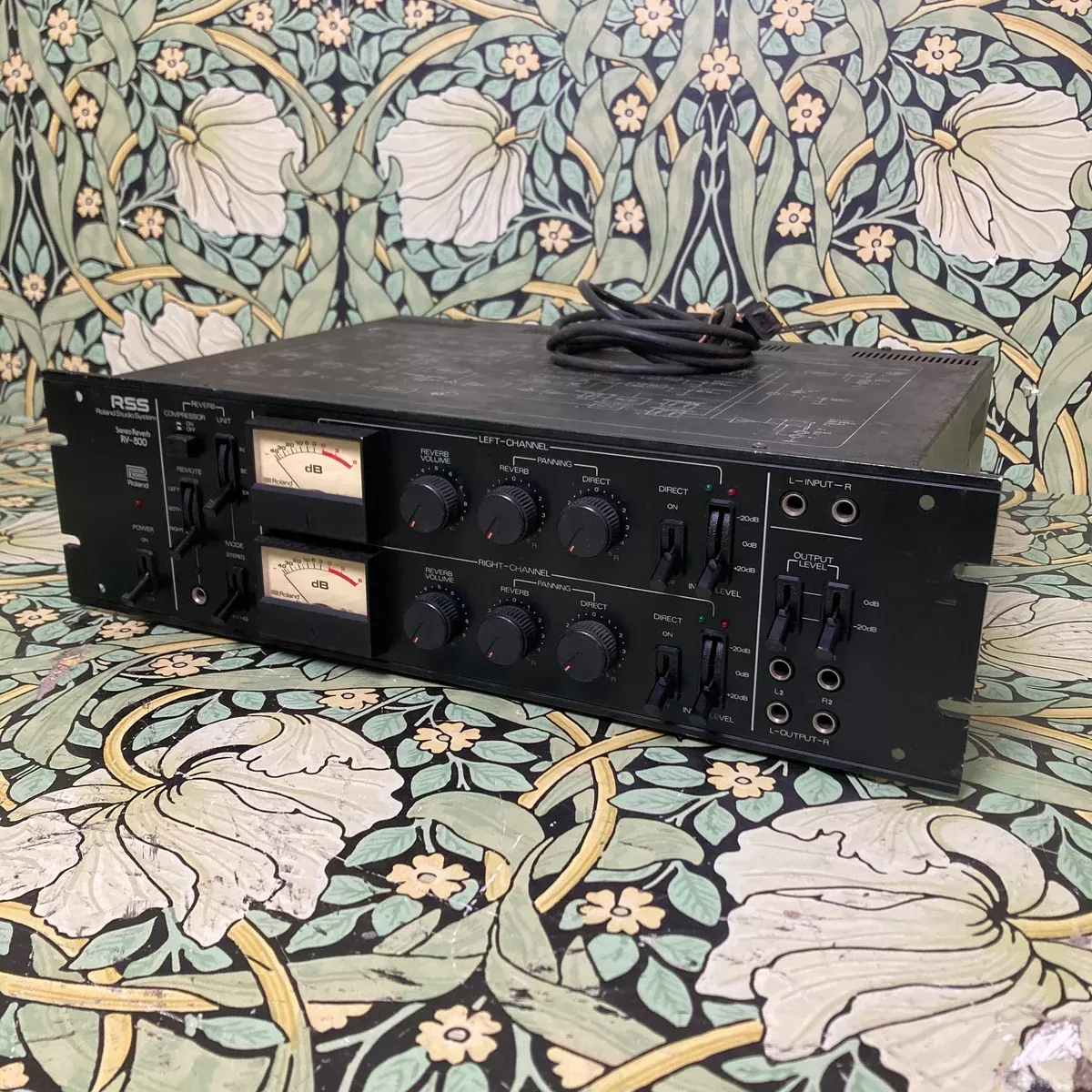 roland-rss-rv-800-stereo-reverb Roland RSS RV-800 Stereo Reverb