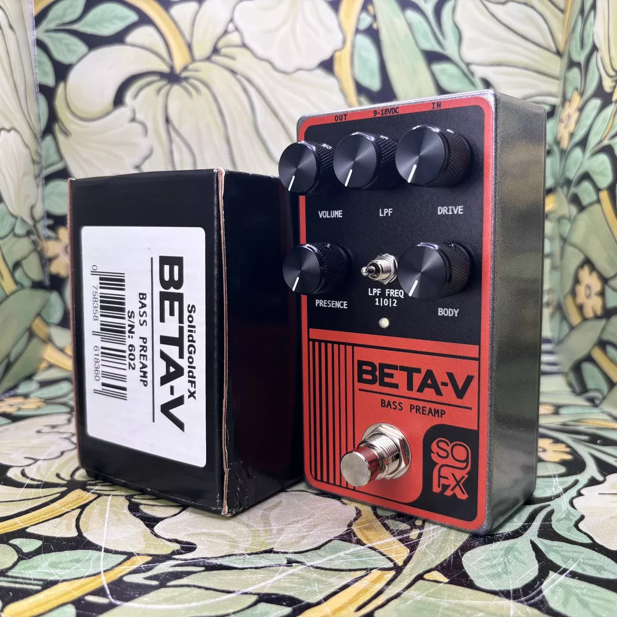 solidgoldfx-beta-v-bass-preamp-used SolidGoldFX Beta-V Bass Preamp - Used