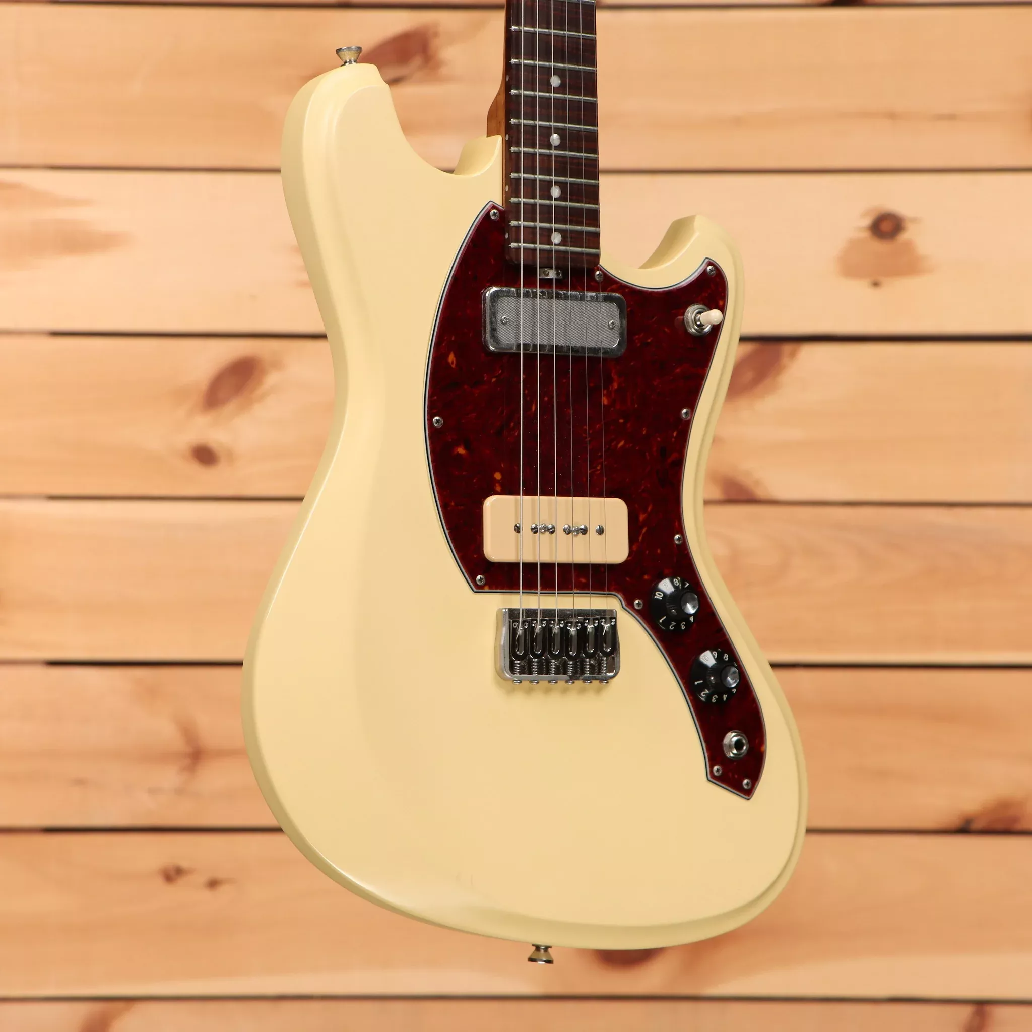 treetone-stella-vintage-white Treetone Stella - Vintage White