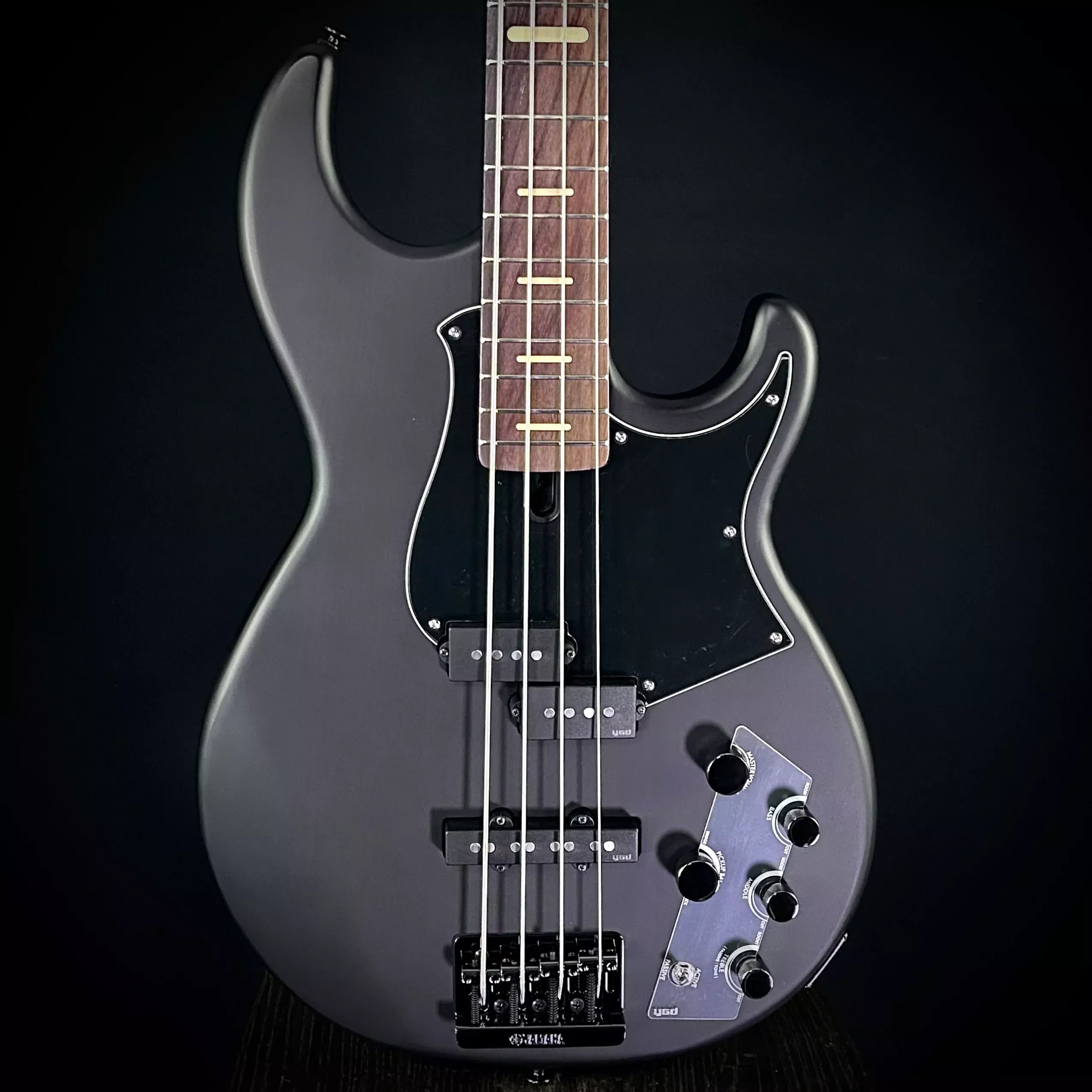 yamaha-broadbass-bb734 Yamaha Broadbass BB734