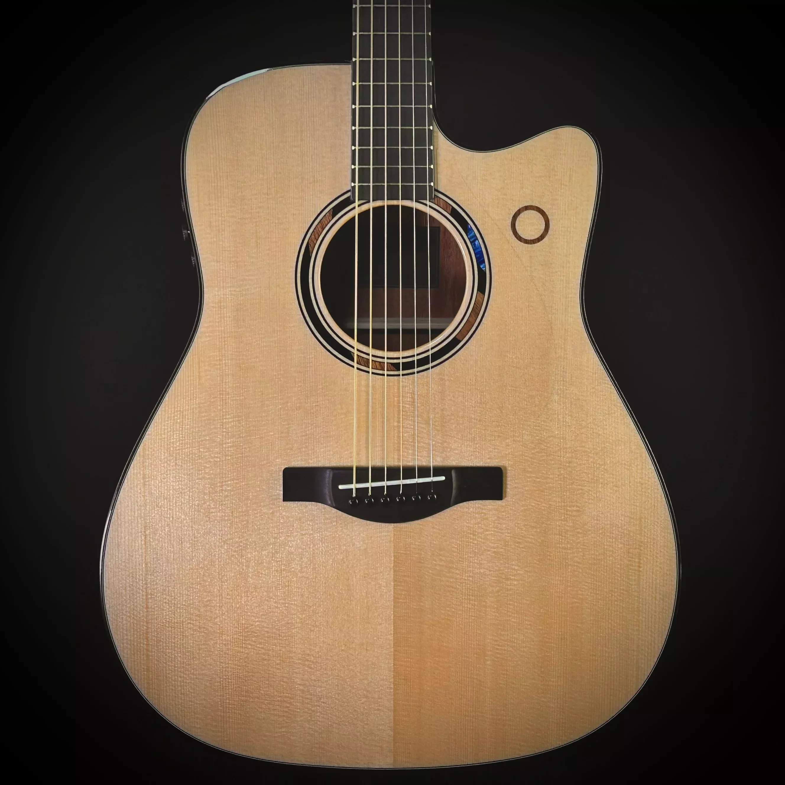 yamaha-tag3-cutaway-natural Yamaha TAG3 Cutaway - Natural